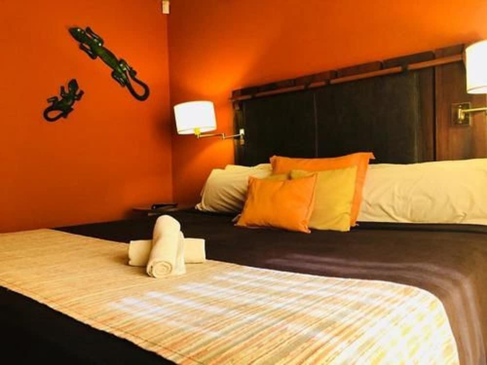 Raices Amambai Lodges Puerto Iguazú Exterior foto